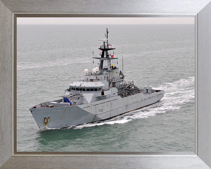 HMS Severn P282 Royal Navy River class offshore patrol vessel Photo Print or Framed Print - Hampshire Prints