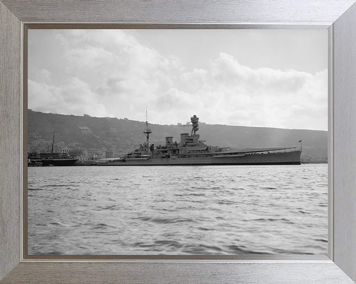 HMS Repulse (1916) Royal Navy Renown class battlecruiser Photo Print or Framed Print - Hampshire Prints