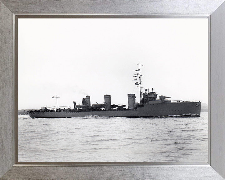 HMS Scourge 1910 Royal Navy Beagle class destroyer Photo Print or Framed Print - Hampshire Prints