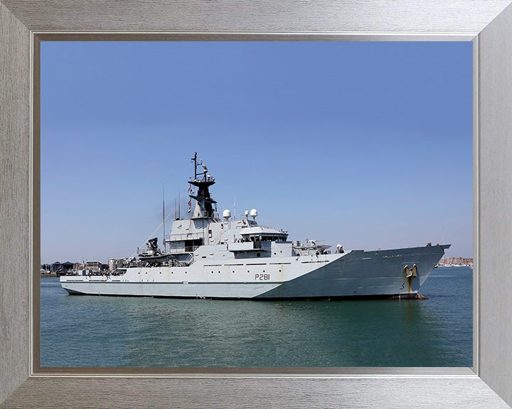 HMS Tyne P281 | Photo Print | Framed Print | River Class | Patrol Vessel | Royal Navy - Hampshire Prints