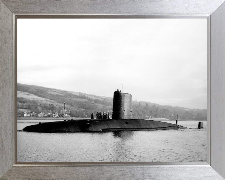 HMS Courageous S50 Royal Navy Valiant class Submarine Photo Print or Framed Print - Hampshire Prints