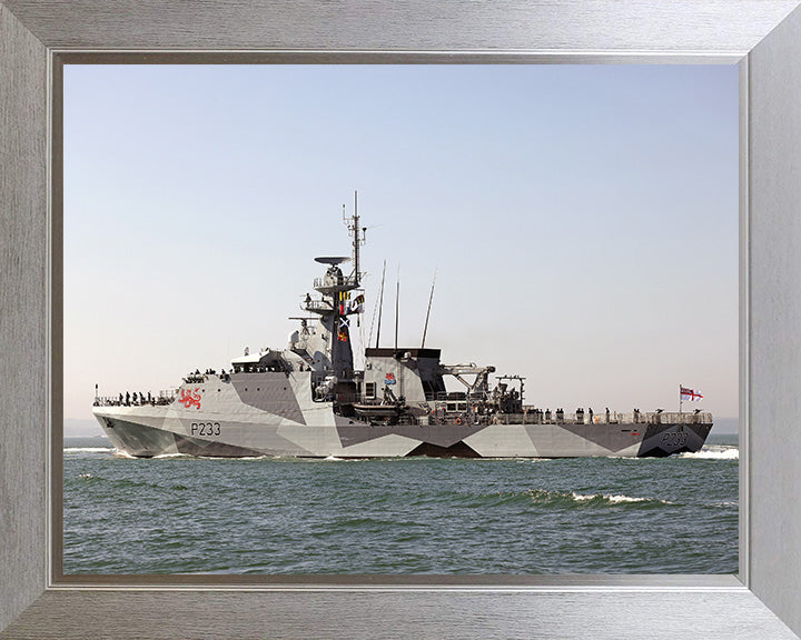 HMS Tamar P233 Royal Navy River class offshore patrol vessel Photo Print or Framed Print - Hampshire Prints