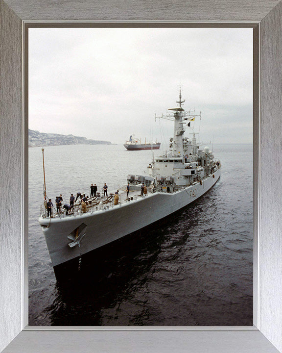 HMS Sirius F40 Royal Navy Leander class frigate Photo Print or Framed Print - Hampshire Prints