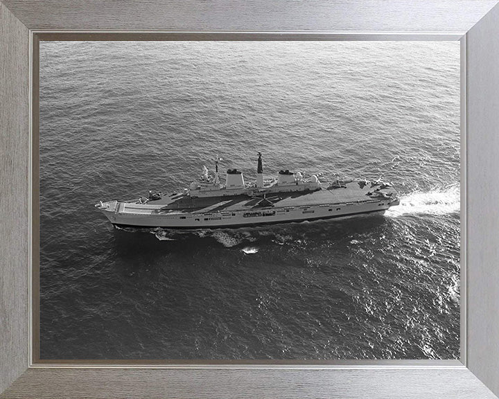 HMS Invincible R05 Royal Navy Invincible Class aircraft carrier Photo Print or Framed Print - Hampshire Prints