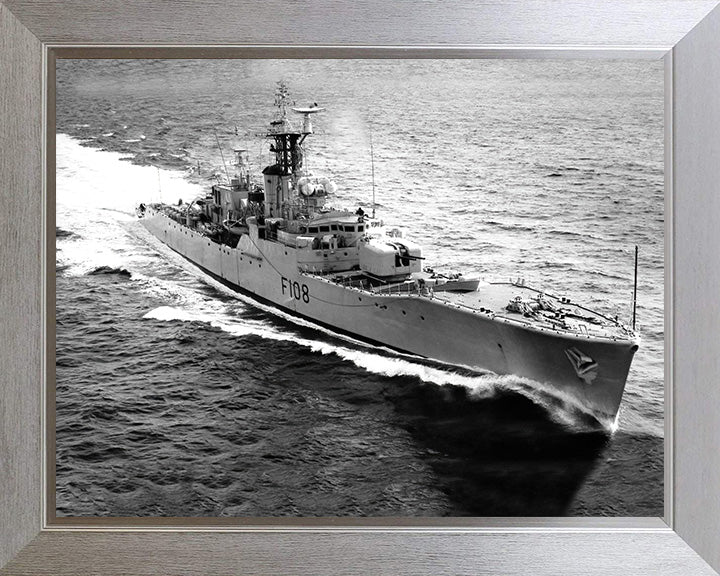 HMS Londonderry F108 Royal Navy Rothesay class frigate Photo Print or Framed Print - Hampshire Prints