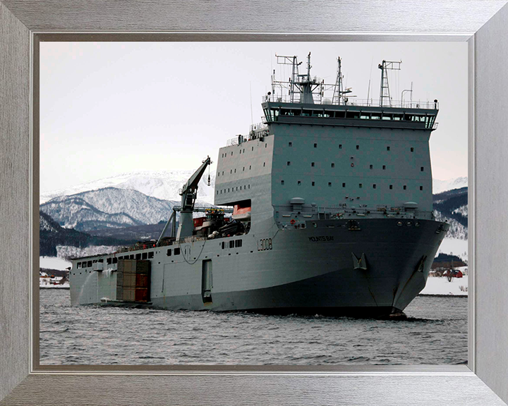 RFA Mounts Bay L3008 Royal Fleet Auxiliary Bay class auxiliary dock landing ship Photo Print or Framed Print - Hampshire Prints