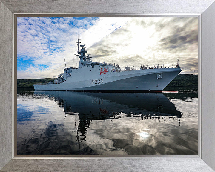 HMS Tamar P233 Royal Navy River class offshore patrol vessel Photo Print or Framed Print - Hampshire Prints