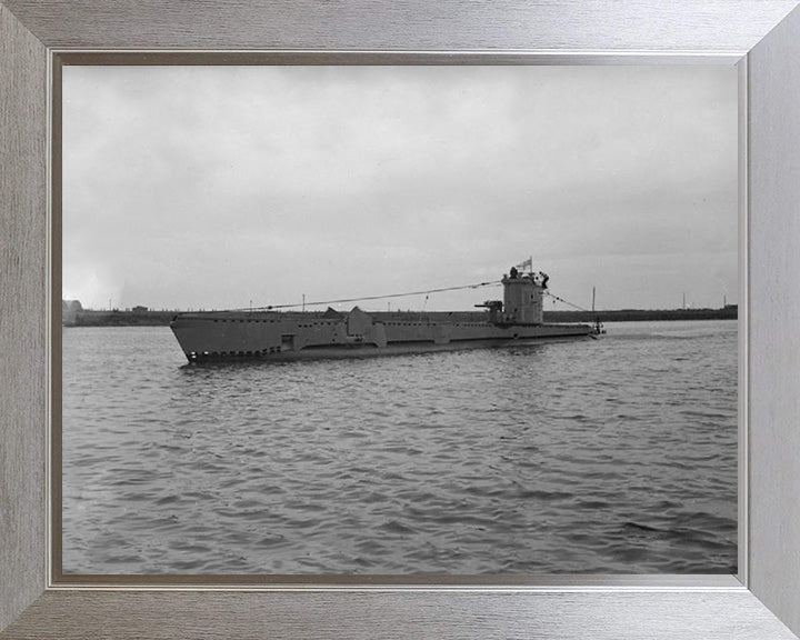 HMS Venturer P68 Royal Navy V class Submarine Photo Print or Framed Print - Hampshire Prints