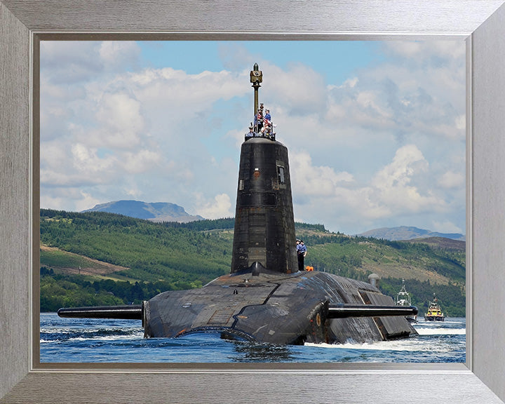 HMS Victorious S29 Submarine | Photo Print | Framed Print | Vanguard Class | Royal Navy - Hampshire Prints