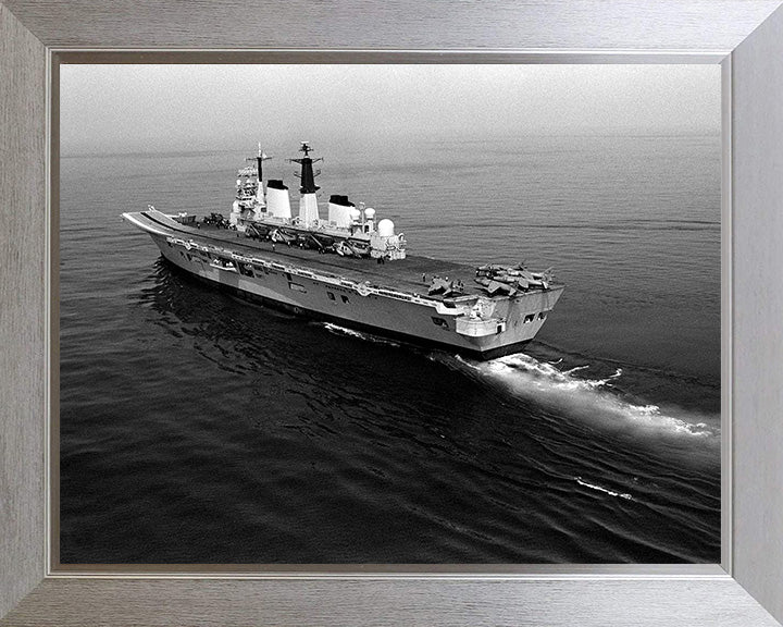 HMS Invincible R05 Royal Navy Invincible Class aircraft carrier Photo Print or Framed Print - Hampshire Prints