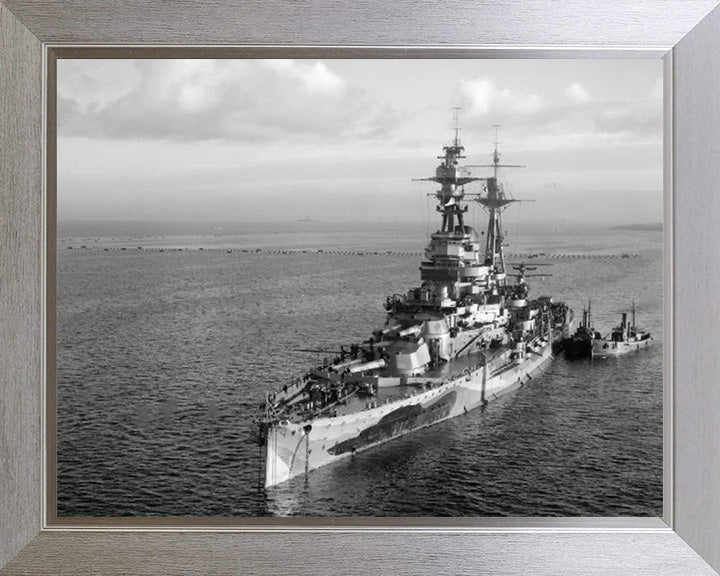 HMS Resolution (09) Royal Navy Revenge class battleship Photo Print or Framed Print - Hampshire Prints