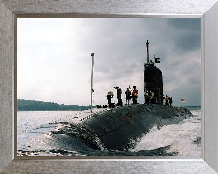 HMS Sceptre S104 Submarine | Photo Print | Framed Print | Swiftsure Class | Royal Navy - Hampshire Prints