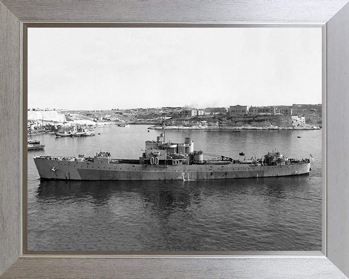 HMS Thruster (1917) Royal Navy R class destroyer Photo Print or Framed Print - Hampshire Prints