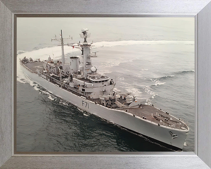 HMS Scylla F71 Royal Navy Leander class frigate Photo Print or Framed Print - Hampshire Prints