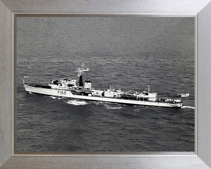 HMS Paladin F169 (G69) | Photo Print | Framed Print | P Class | Destroyer | Royal Navy - Hampshire Prints