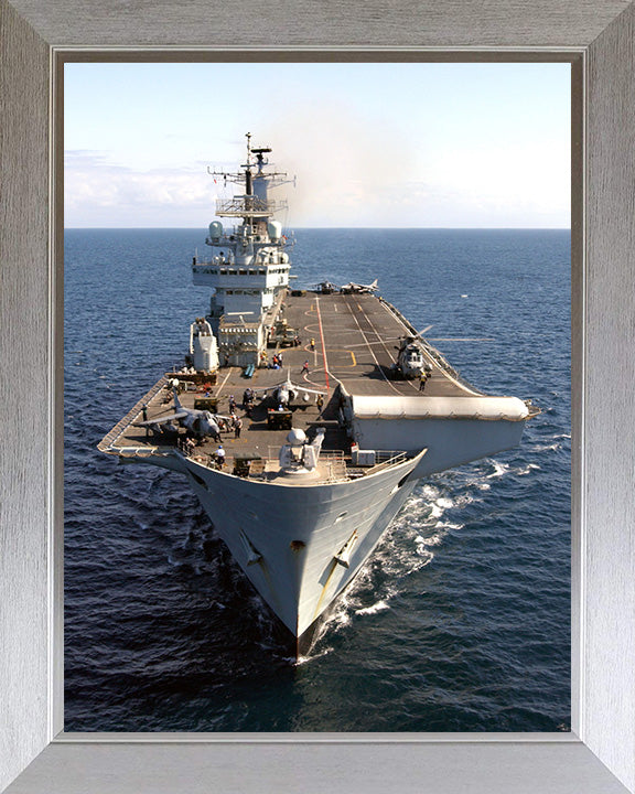 HMS Invincible R05 Royal Navy Invincible Class aircraft carrier Photo Print or Framed Print - Hampshire Prints