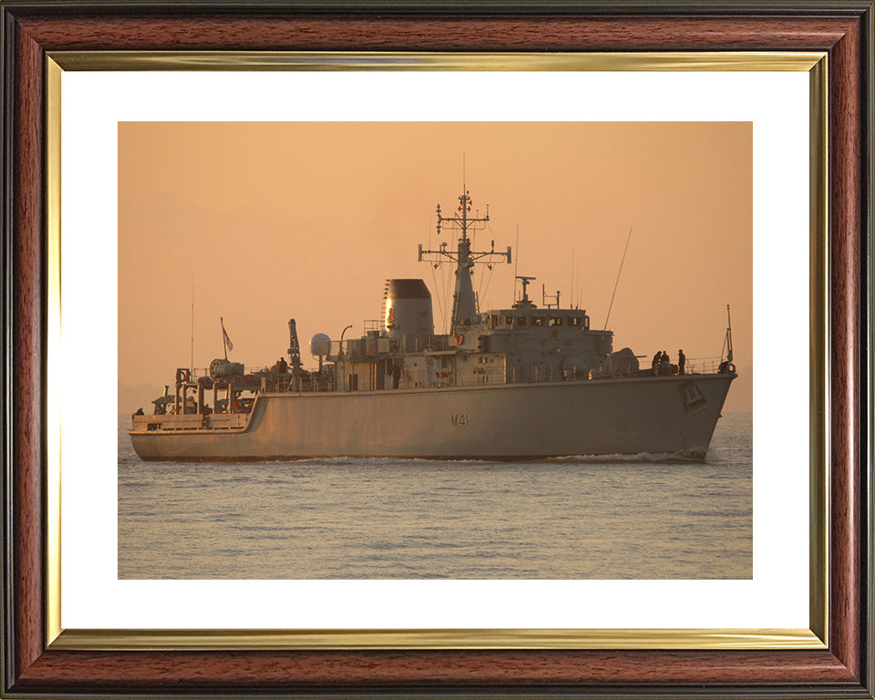 HMS Quorn M41 Royal Navy Hunt class mine countermeasures vessel Photo Print or Framed Print - Hampshire Prints