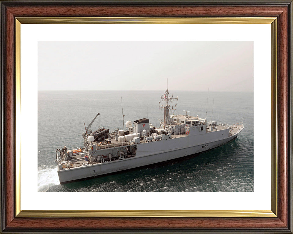 HMS Ramsey M110 Royal Navy Sandown class minehunter Photo Print or Framed Print - Hampshire Prints