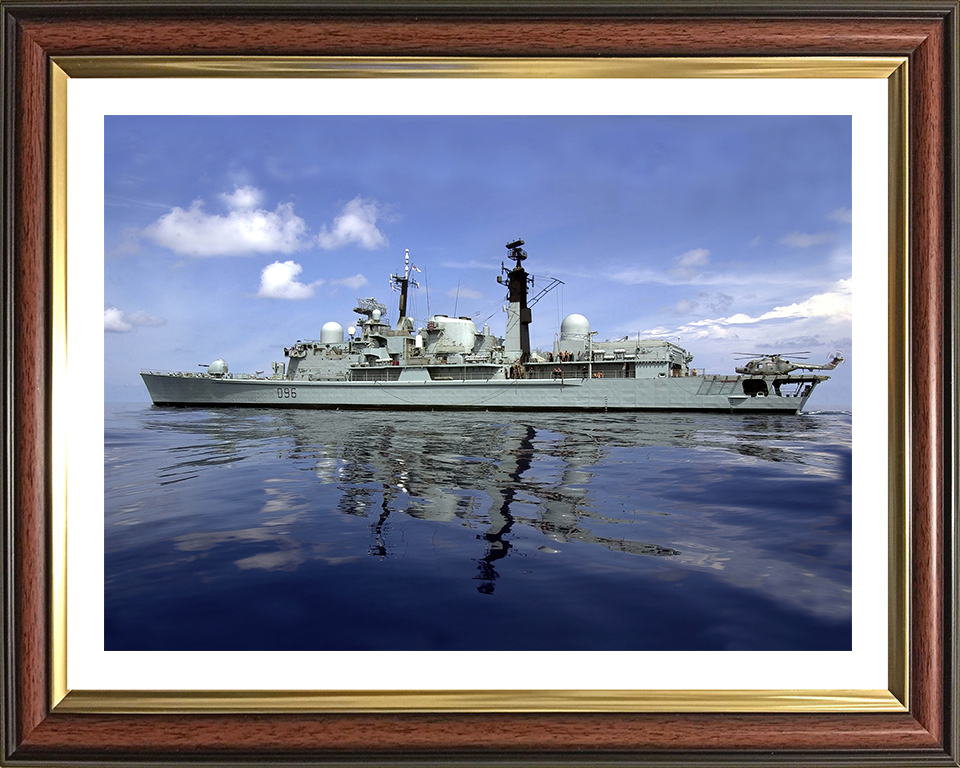 HMS Gloucester D96 | Photo Print | Framed Print | Type 42 | Destroyer | Royal Navy - Hampshire Prints