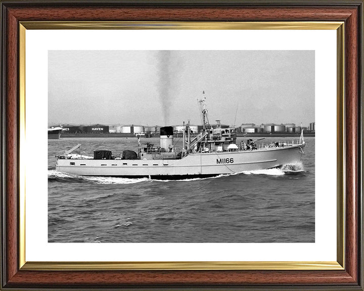 HMS Nurton M1166 Royal Navy Ton Class Minesweeper Photo Print or Framed Print - Hampshire Prints