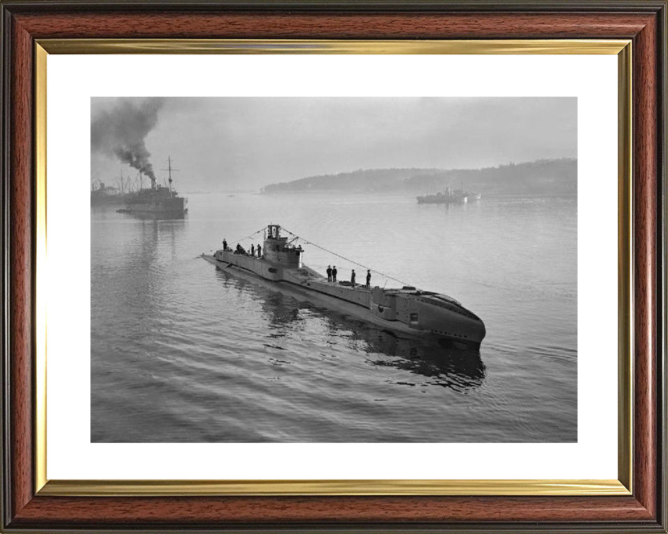 HMS Thunderbolt N25 Royal Navy T class Submarine Photo Print or Framed Print - Hampshire Prints