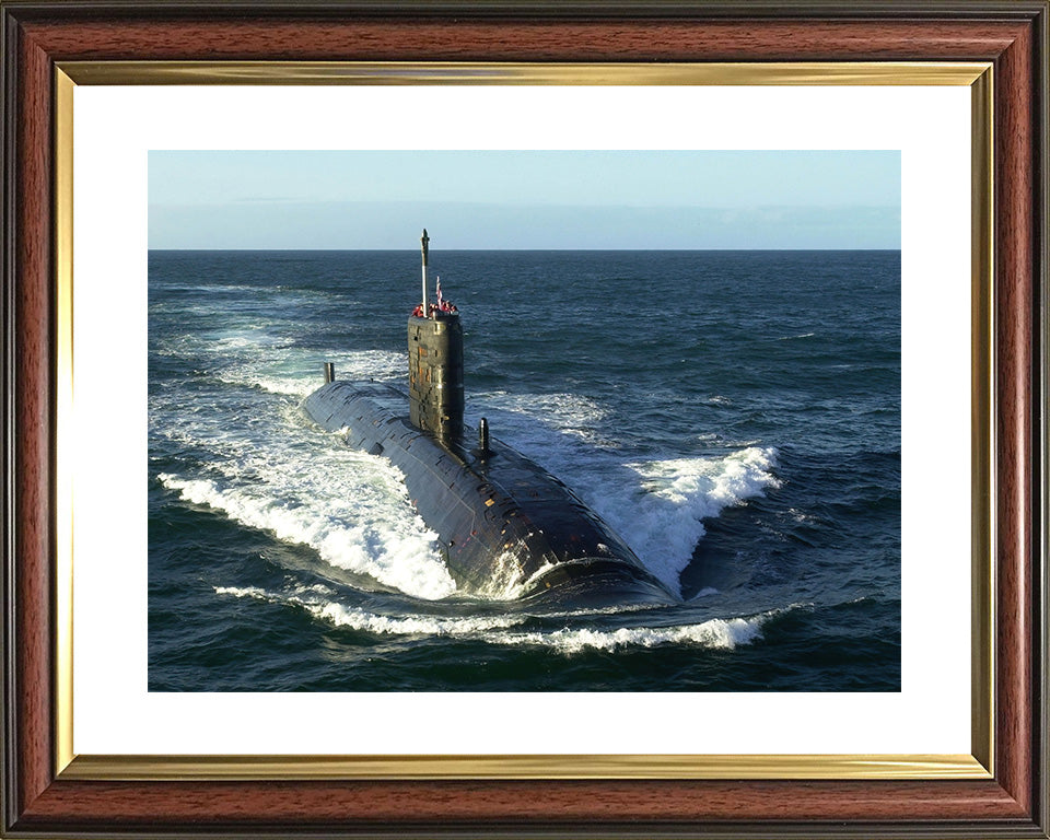 HMS Splendid S106 Submarine | Photo Print | Framed Print | Swiftsure Class | Royal Navy - Hampshire Prints