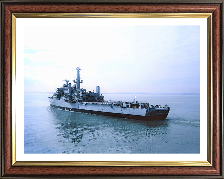 HMS Intrepid L11 | Photo Print | Framed Print | Fearless Class | Amphibious Ship | Royal Navy - Hampshire Prints