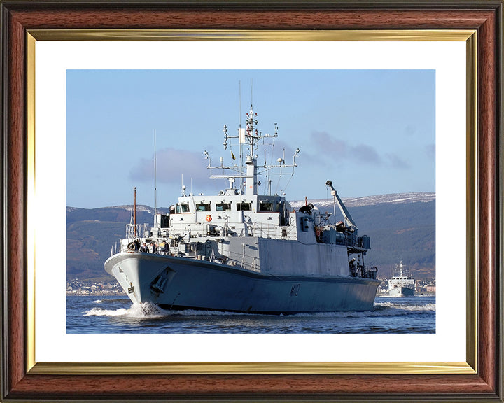 HMS Ramsey M110 | Photo Print | Framed Print | Sandown Class | Minehunter | Royal Navy - Hampshire Prints