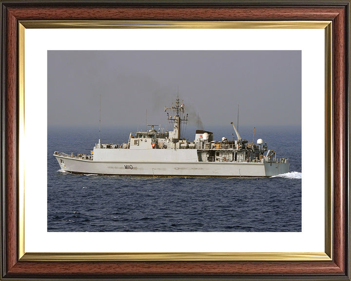 HMS Ramsey M110 Royal Navy Sandown class minehunter Photo Print or Framed Print - Hampshire Prints