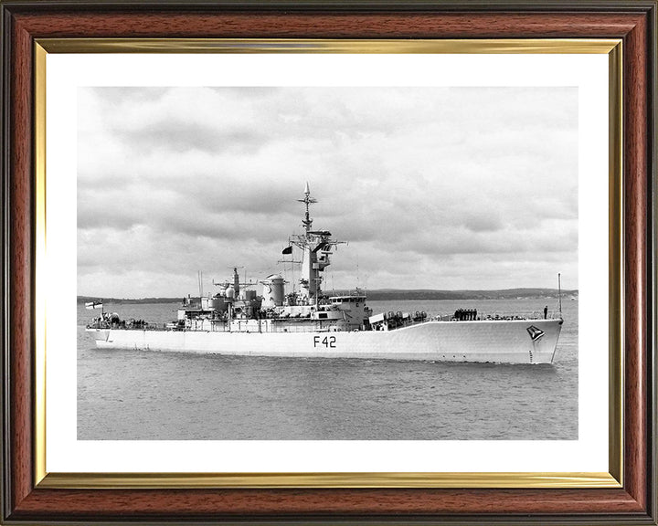 HMS Phoebe F42 | Photo Print | Framed Print | Leander Class | Frigate | Royal Navy - Hampshire Prints