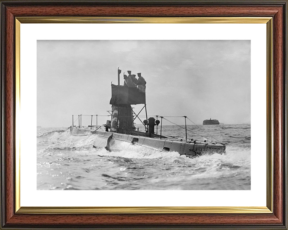 HMS B6 Royal Navy B class submarine Photo Print or Framed Print - Hampshire Prints