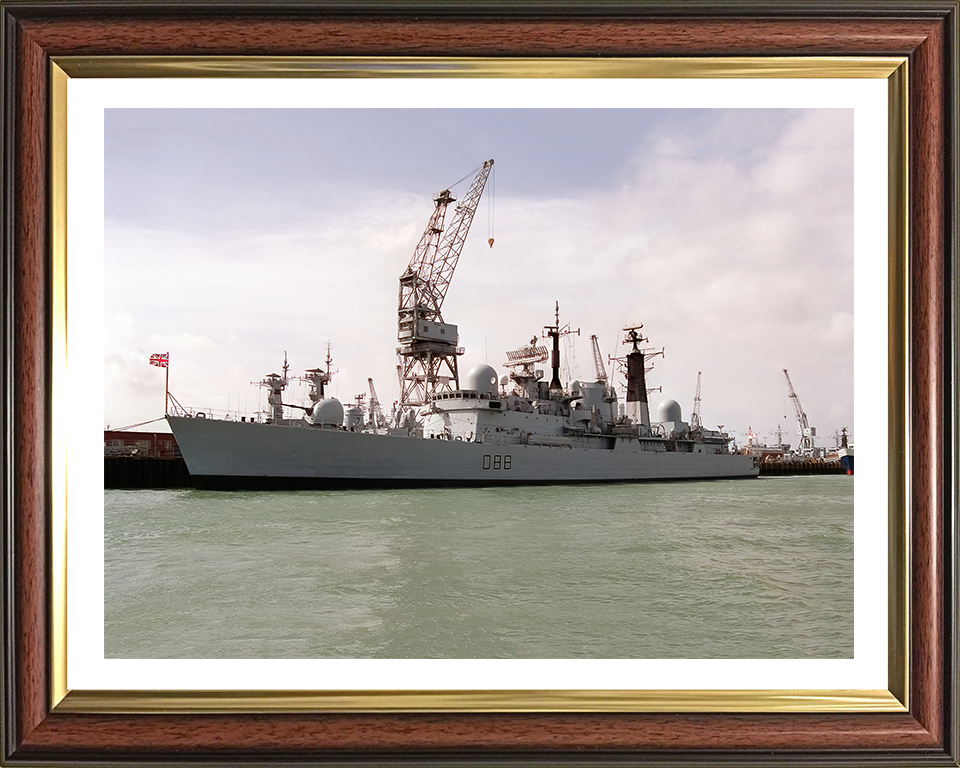 HMS Glasgow D88 Royal Navy Type 42 Destroyer Photo Print or Framed Print - Hampshire Prints