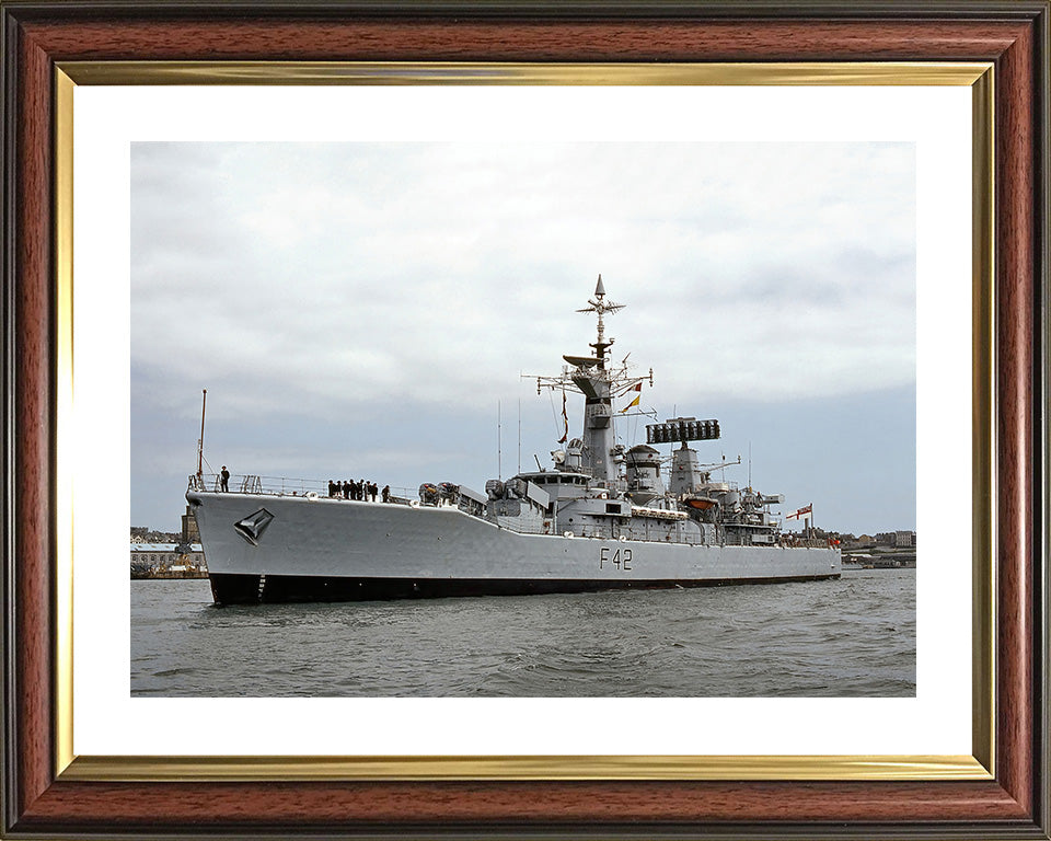 HMS Phoebe F42 | Photo Print | Framed Print | Leander Class | Frigate | Royal Navy - Hampshire Prints