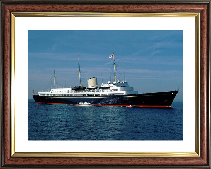 HMY Britannia Royal Yacht Photo Print or Framed Print - Hampshire Prints