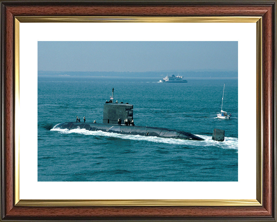 HMS Ursula S42 Royal Navy Victoria class Submarine Photo Print or Framed Print - Hampshire Prints