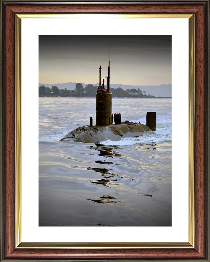 HMS Triumph S93 Submarine | Photo Print | Framed Print | Trafalgar Class | Royal Navy - Hampshire Prints