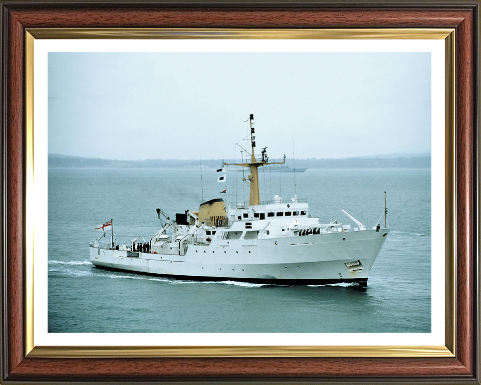 HMS Fawn A325 | Photo Print | Framed Print | Bulldog Class | Hydrographic Survey Ship | Royal Navy - Hampshire Prints