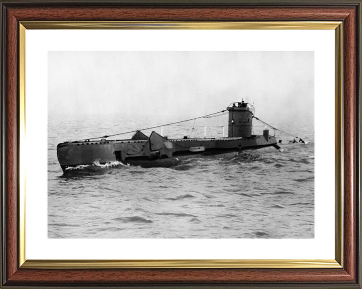 HMS Untiring P59 Royal Navy U class Submarine Photo Print or Framed Print - Hampshire Prints