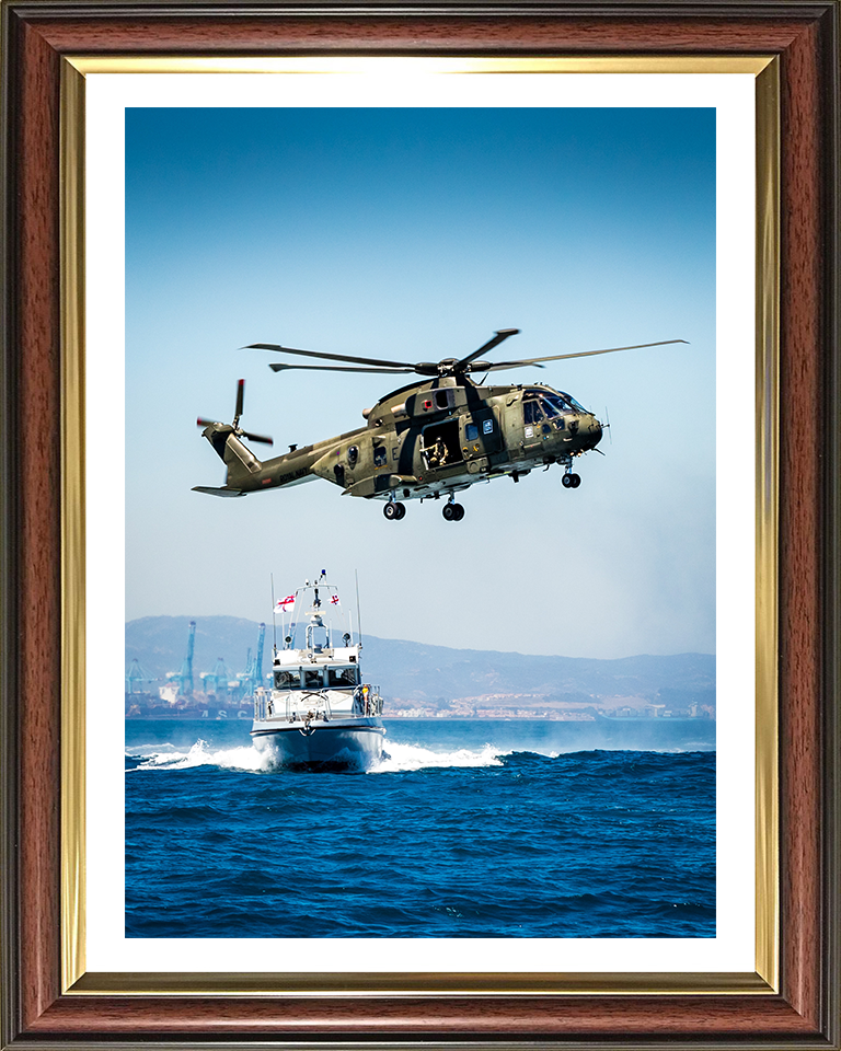 HMS Scimitar P284 | Photo Print | Framed Print | Scimitar Class | Fast Patrol Vessel | Royal Navy