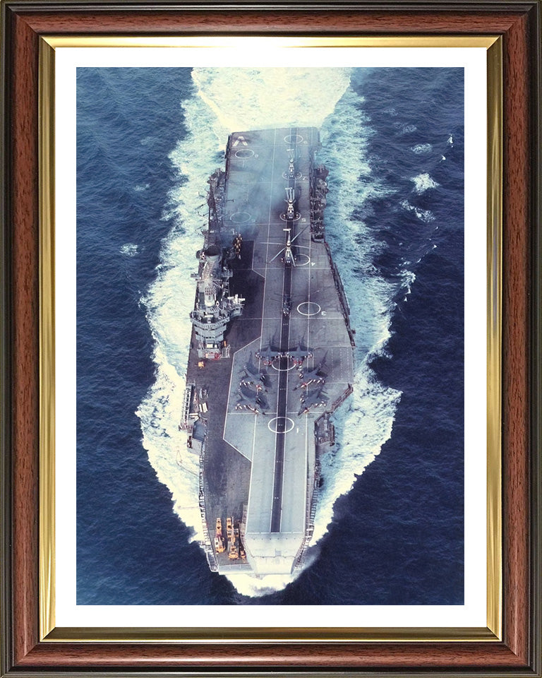 HMS Hermes R12 | Photo Print | Framed Print | Centaur Class | Aircraft Carrier | Royal Navy - Hampshire Prints