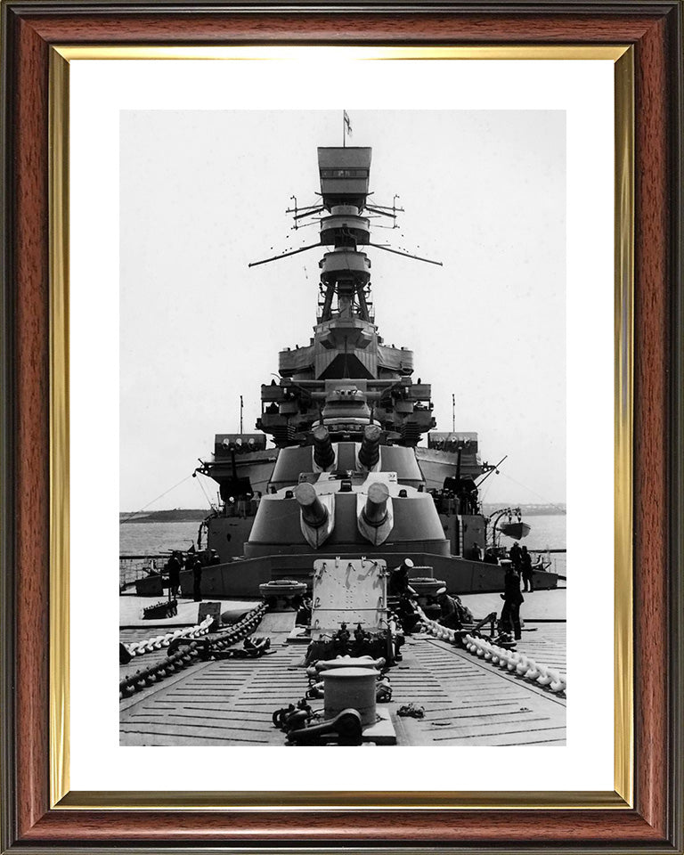 HMS Renown (1916) Royal Navy Renown class battlecruiser Photo Print or Framed Print - Hampshire Prints