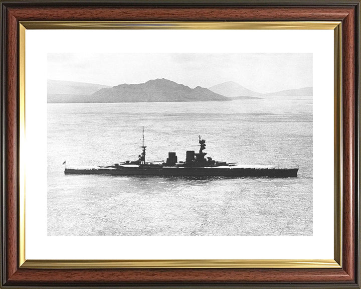 HMS Repulse (1916) Royal Navy Renown class battlecruiser Photo Print or Framed Print - Hampshire Prints