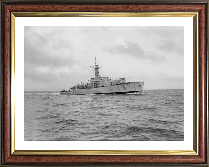 HMS Loch Eck K422 Royal Navy Loch class frigate Photo Print or Framed Print - Hampshire Prints