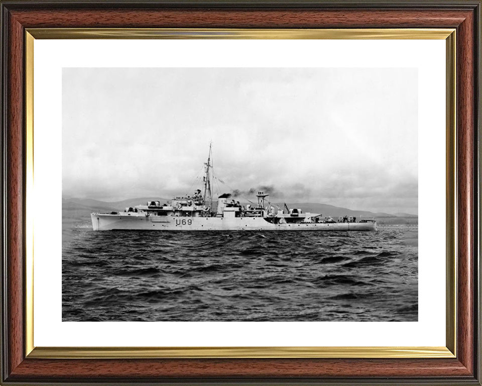 HMS Redpole U69 Royal Navy Black Swan Class sloop Photo Print or Framed Print - Hampshire Prints