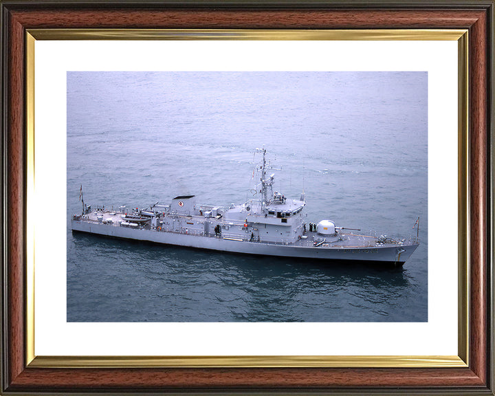 HMS Swallow P242 Royal Navy Peacock Class Patrol Vessel Photo Print or Framed Print - Hampshire Prints