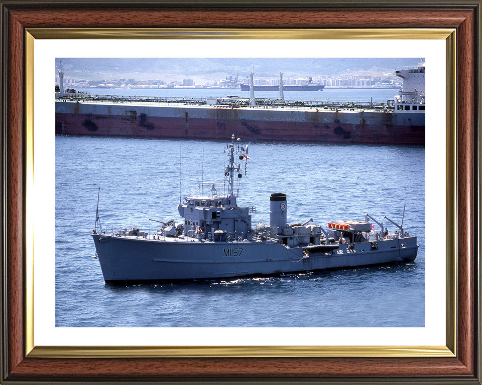 HMS Kirkliston M1157 Royal Navy Ton Class Minesweeper Photo Print or Framed Print - Hampshire Prints