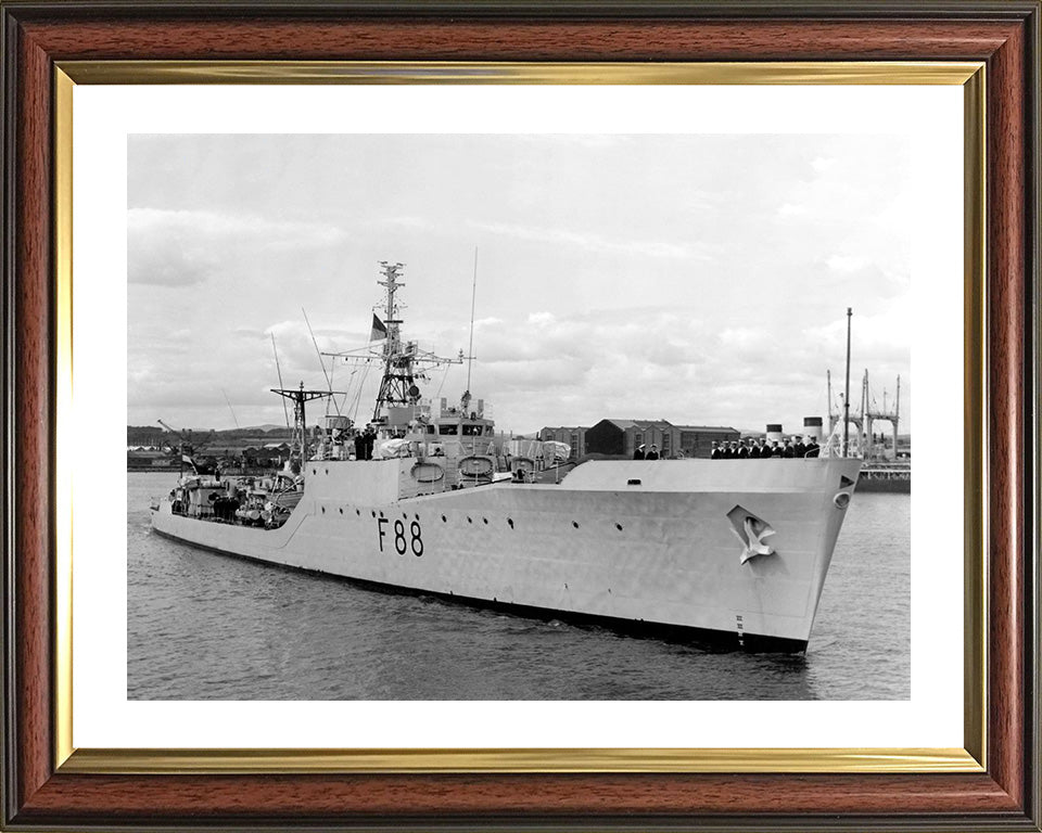 HMS Malcolm F88 | Photo Print | Framed Print | Blackwood Class | Frigate | Royal Navy - Hampshire Prints