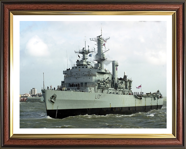 HMS Fearless L10 | Photo Print | Framed Print | Fearless Class | Amphibious ship | Royal Navy - Hampshire Prints