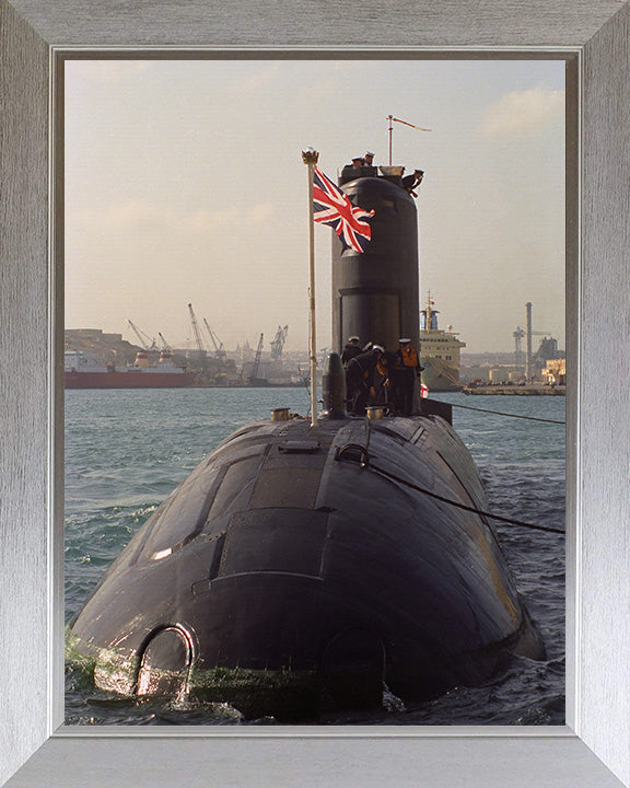 HMS Ursula S42 Submarine | Photo Print | Framed Print | Victoria Class | Royal Navy - Hampshire Prints