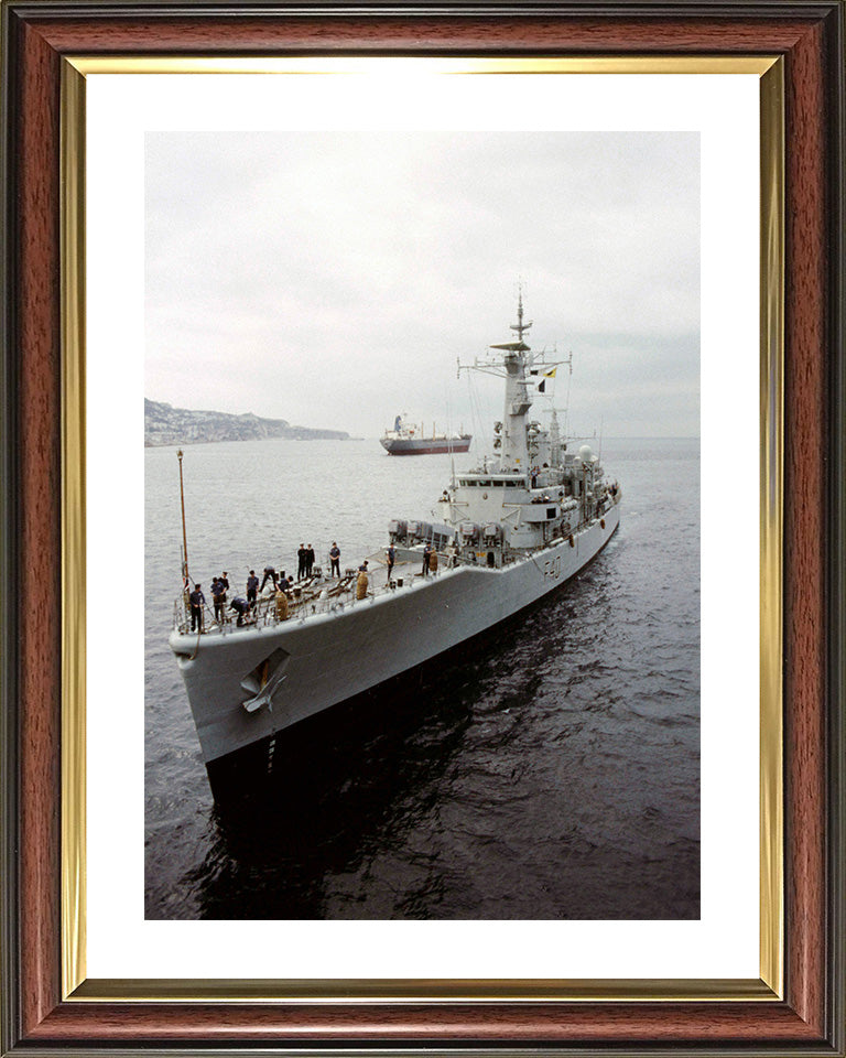 HMS Sirius F40 Royal Navy Leander class frigate Photo Print or Framed Print - Hampshire Prints